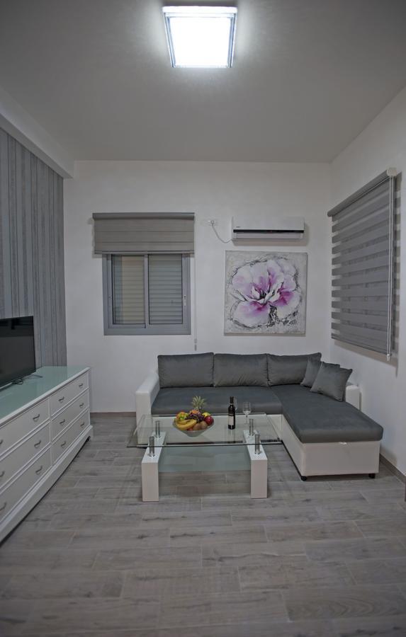Rothschild 1929 Luxury Apartments Hotel Haifa Eksteriør bilde