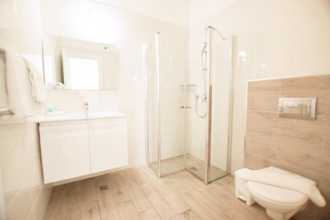Rothschild 1929 Luxury Apartments Hotel Haifa Eksteriør bilde