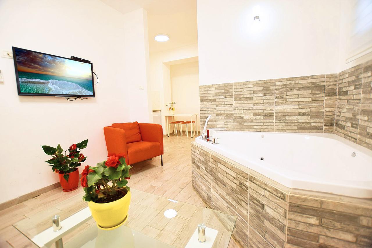 Rothschild 1929 Luxury Apartments Hotel Haifa Eksteriør bilde